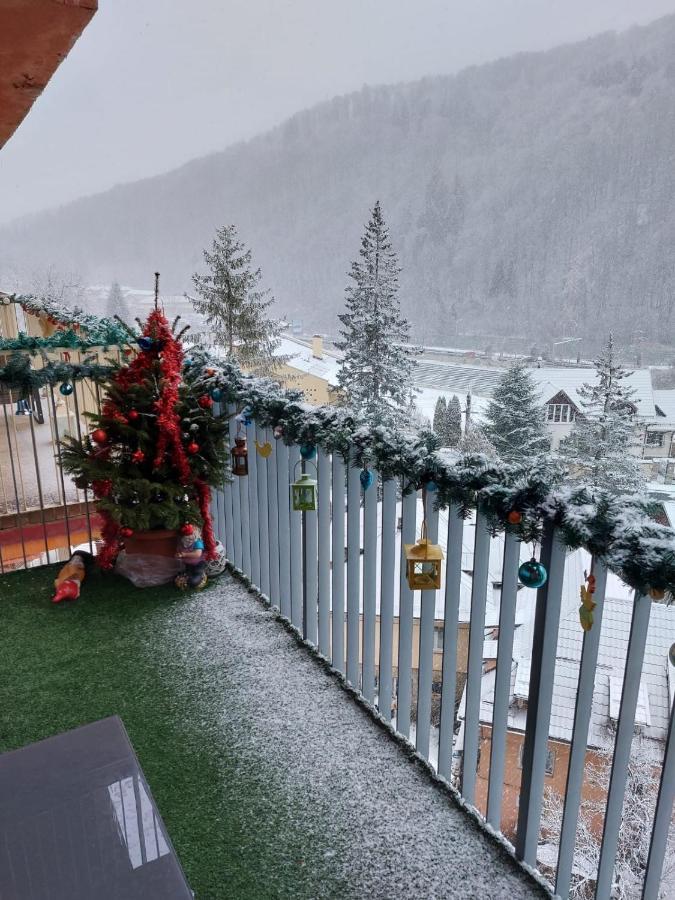 Apartament Ovo Sinaia Exteriör bild